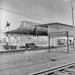 841566 Gezicht op het in aanbouw zijnde nieuwe (hoge) N.S.-station Schiedam te Schiedam.